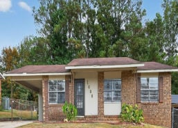 Single Family 3BR 2BA - 1400 LOCKHART CIRCLE, Phenix City, AL