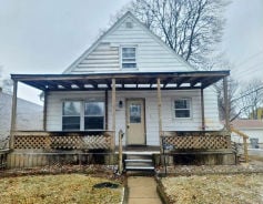Single Family 3BR 2BA - 4420 N 71ST STREET, Milwaukee, WI