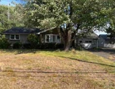 Single Family 3BR 1BA - 2551 CEDAR ST, Millville, NJ