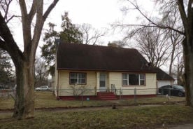 Single Family 3BR 2BA - 430 CLAY ST, Benton Harbor, MI