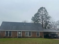 Single Family 4BR 2BA - 4793 BOEINGSHIRE DR, Memphis, TN