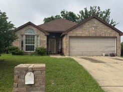 Single Family 3BR 2BA - 3316 APPOMATTOX DR, Forest Hill, TX