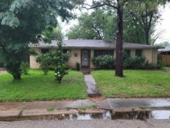 Single Family 4BR 3BA - 2109 OAKS DR, Pasadena, TX