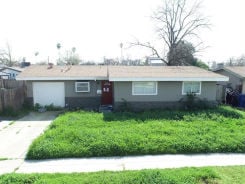 Single Family 3BR 2BA - 2227 W DAYTON AVE, Fresno, CA