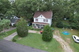 Single Family 4BR 2BA - 1317 HAWTHORNE DR, Chesapeake, VA