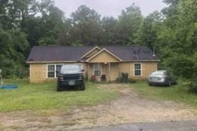 Single Family 3BR 2BA - 701 COBB MILL RD, Woodville, TX