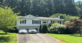 Single Family 3BR 2BA - 5572 ELDERBERRY LN, Flowery Branch, GA