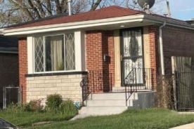 Single Family 3BR 2BA - 9136 S EGGLESTON AVE, Chicago, IL