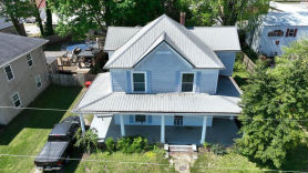 Single Family 4BR 2BA - 308 DUKE ST, Cave City, KY