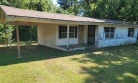 Single Family 3BR 1BA - 343 NW MARTIN LUTHER KING DR, De Kalb, TX