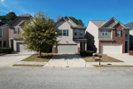 Single Family 3BR 3BA - 3045 HENDRICK DR, Mcdonough, GA