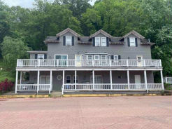 Single Family 4BR 3BA - 240 JEFFERSON ST, Nelsonville, OH