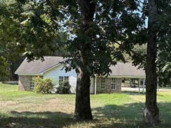 Single Family 3BR 2BA - 27 TUSCOHOMA CHURCH RD, Holcomb, MS