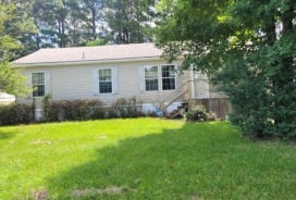 Single Family 3BR 2BA - 8405 N WOODLANDS TRL, Greenwood, LA