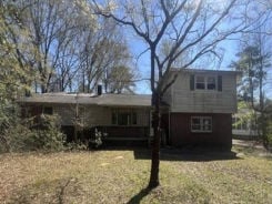 Single Family 4BR 2BA - 1208 DOTHAN RD, Columbia, SC