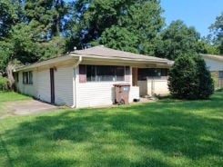 Single Family 3BR 2BA - 1132 WALLACE ST, Malvern, AR