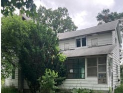 Single Family 3BR 1BA - 628 W JORDAN RD, Mount Pleasant, MI