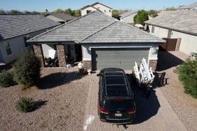 Single Family 3BR 3BA - 16188 W WINSLOW DR, Goodyear, AZ