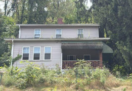 Single Family 3BR 1BA - 7730 TYLER RD, Verona, PA