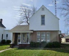 Single Family 3BR 2BA - 220 E FULTON ST, Celina, OH