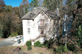 Single Family 4BR 3BA - 4071 NA AH TEE TRL, Snellville, GA