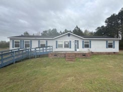 Single Family 4BR 2BA - 15841 ST JOHNS CHURCH RD, Gibson, NC
