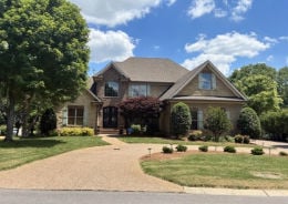 Single Family 4BR 3BA - 104 LOCH LEVEN WAY, Hendersonville, TN